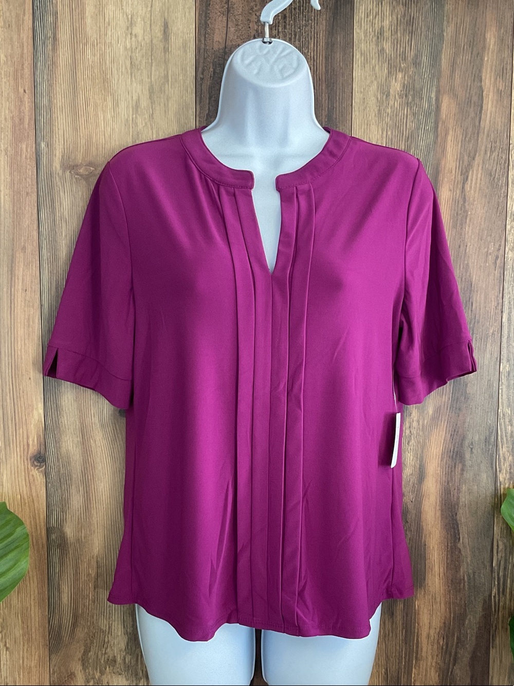 PerSeption Concept Deep Magenta Split-Neck V Neck Blouse C234